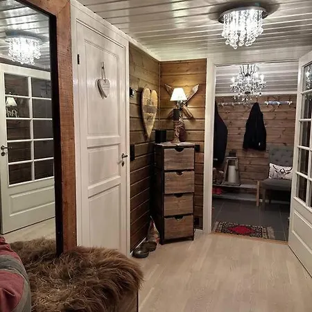 Lekker Hytte Naer Sentrum Сasa de vacaciones *